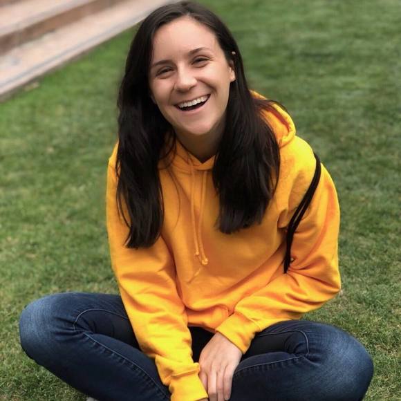 Meet your Posher, Gabby - Picture 1 of 1